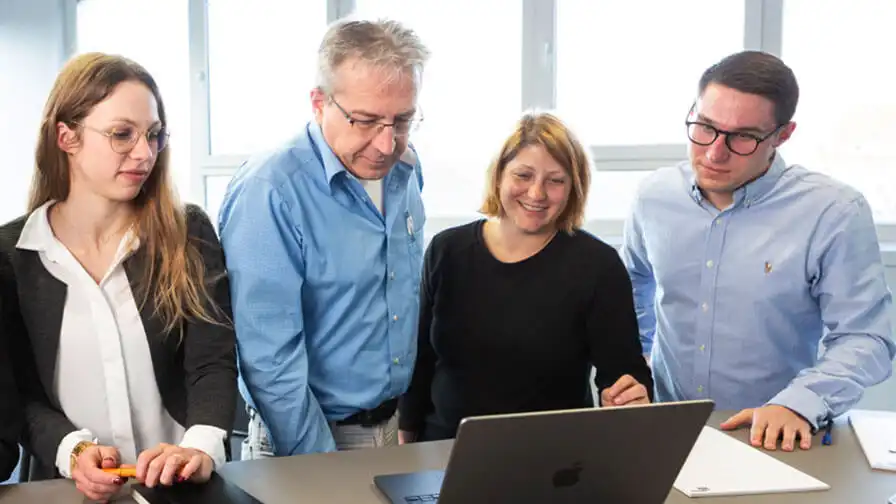 VAcancies for Students | EVYTRA Studium & Ausbildung