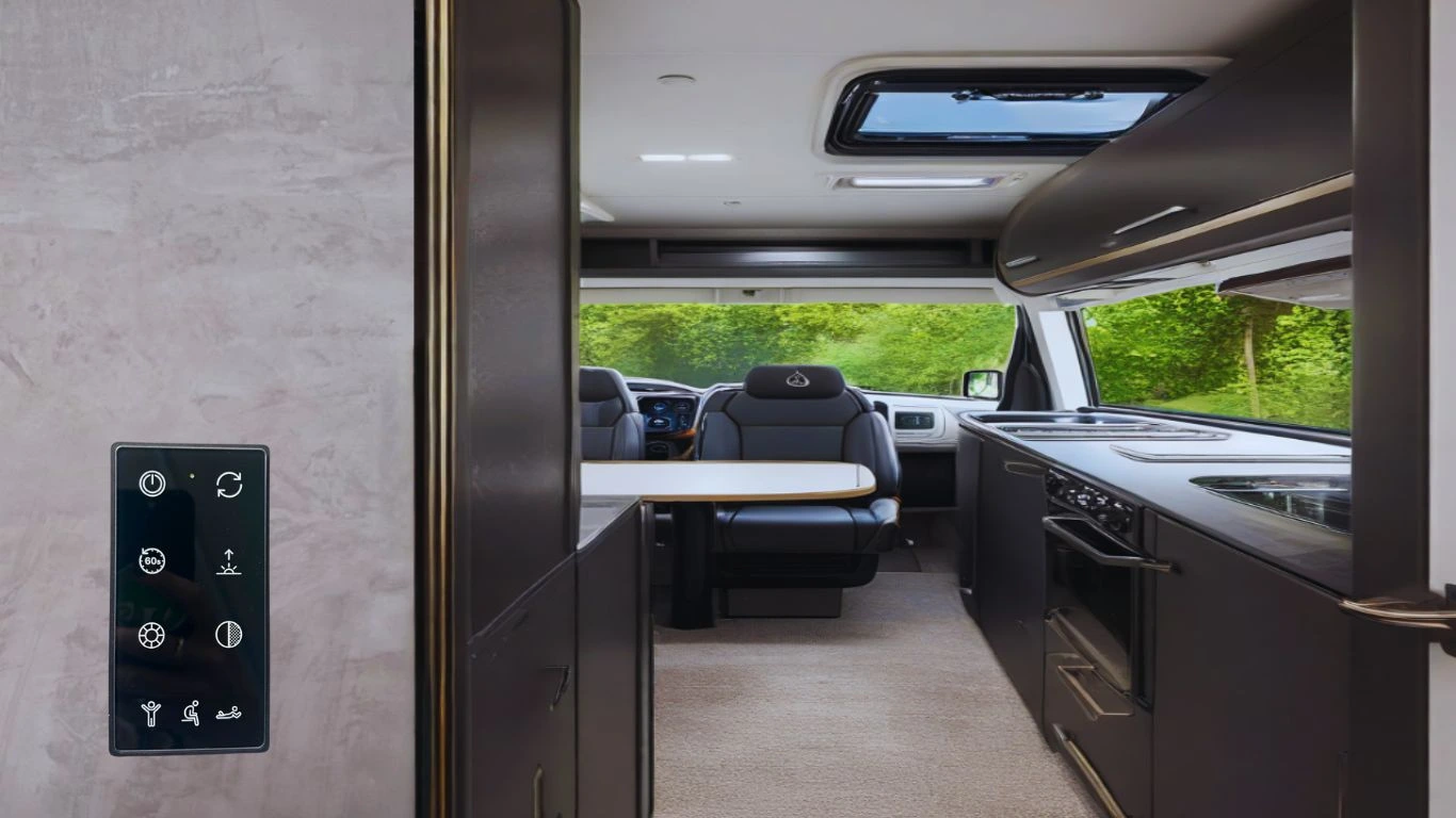 RV Caravan Switch live